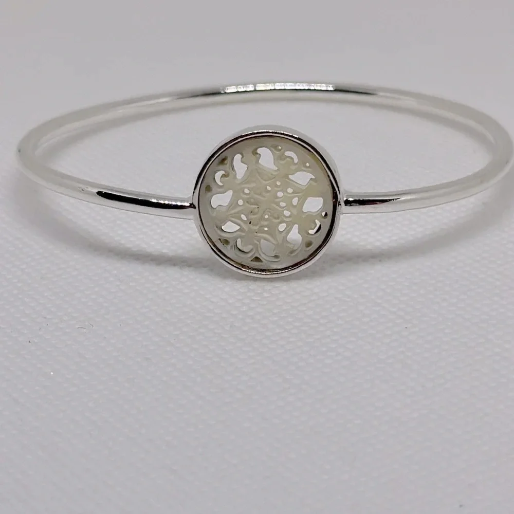 Elegant 925 silver bracelet hand made stone